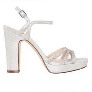 SARALYN
TRUE SILVER-REFLECTIVE SUEDETTE